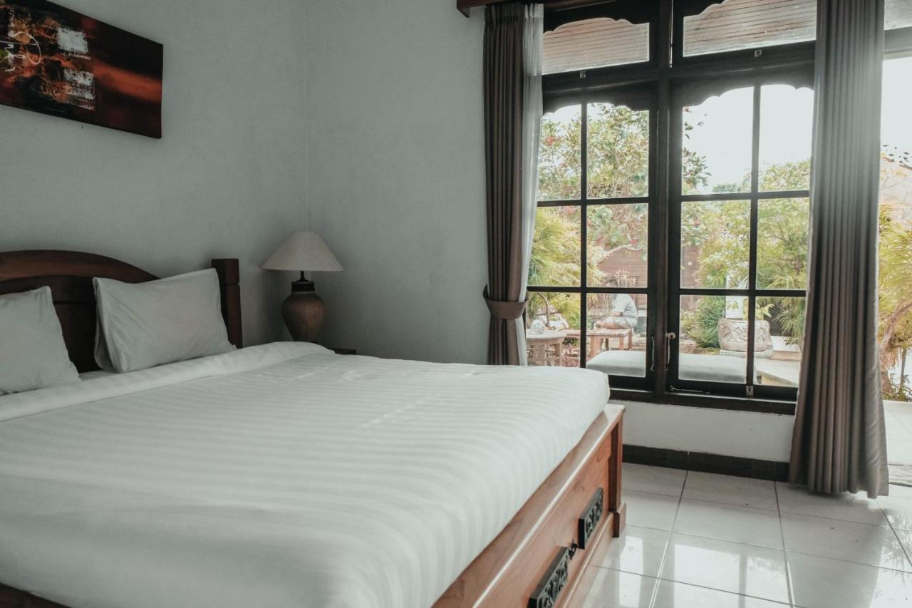 Sekar Arum Riverside Resort In Canggu تاناه لوت المظهر الخارجي الصورة