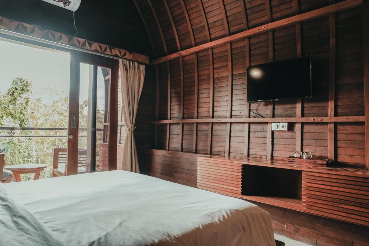 Sekar Arum Riverside Resort In Canggu تاناه لوت المظهر الخارجي الصورة