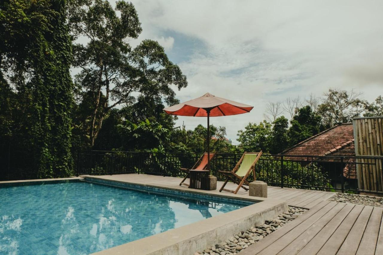 Sekar Arum Riverside Resort In Canggu تاناه لوت المظهر الخارجي الصورة