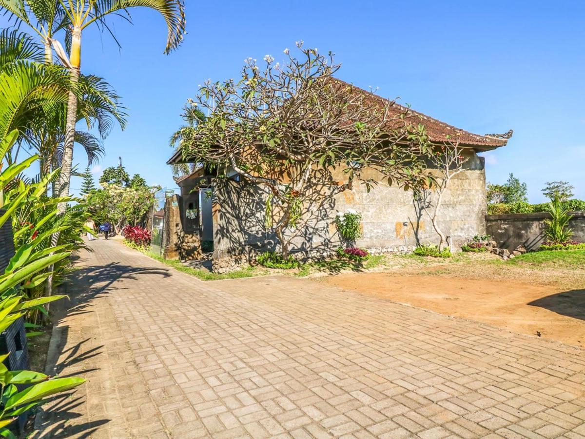 Sekar Arum Riverside Resort In Canggu تاناه لوت المظهر الخارجي الصورة
