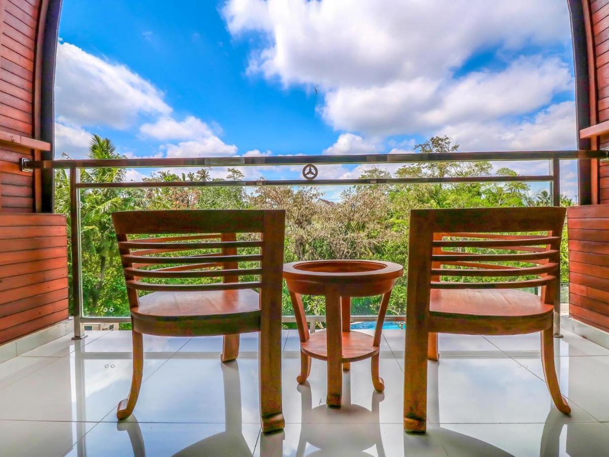 Sekar Arum Riverside Resort In Canggu تاناه لوت المظهر الخارجي الصورة